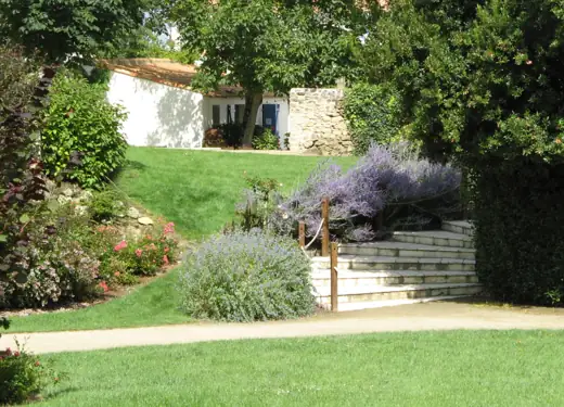 Jardin réalisé ou entretenu par Pro-Paysage